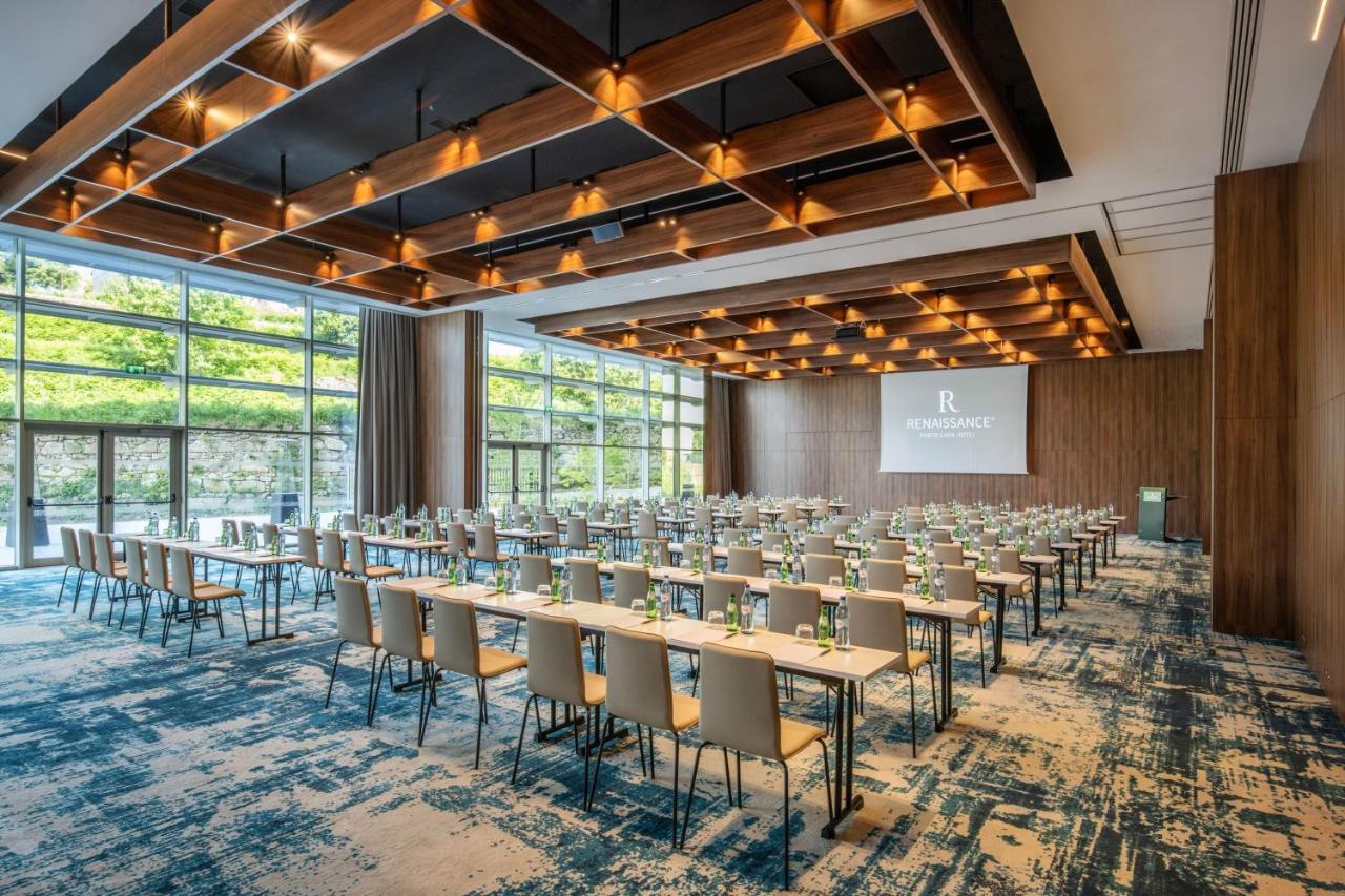 Renaissance Porto Lapa Hotel Exterior foto Meeting room