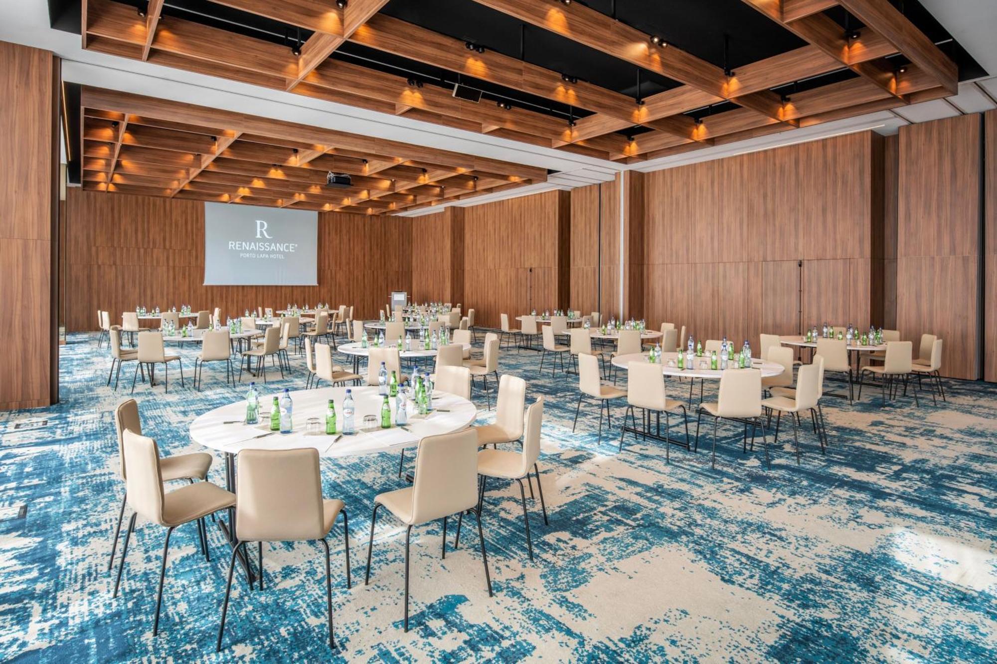 Renaissance Porto Lapa Hotel Exterior foto Meeting room