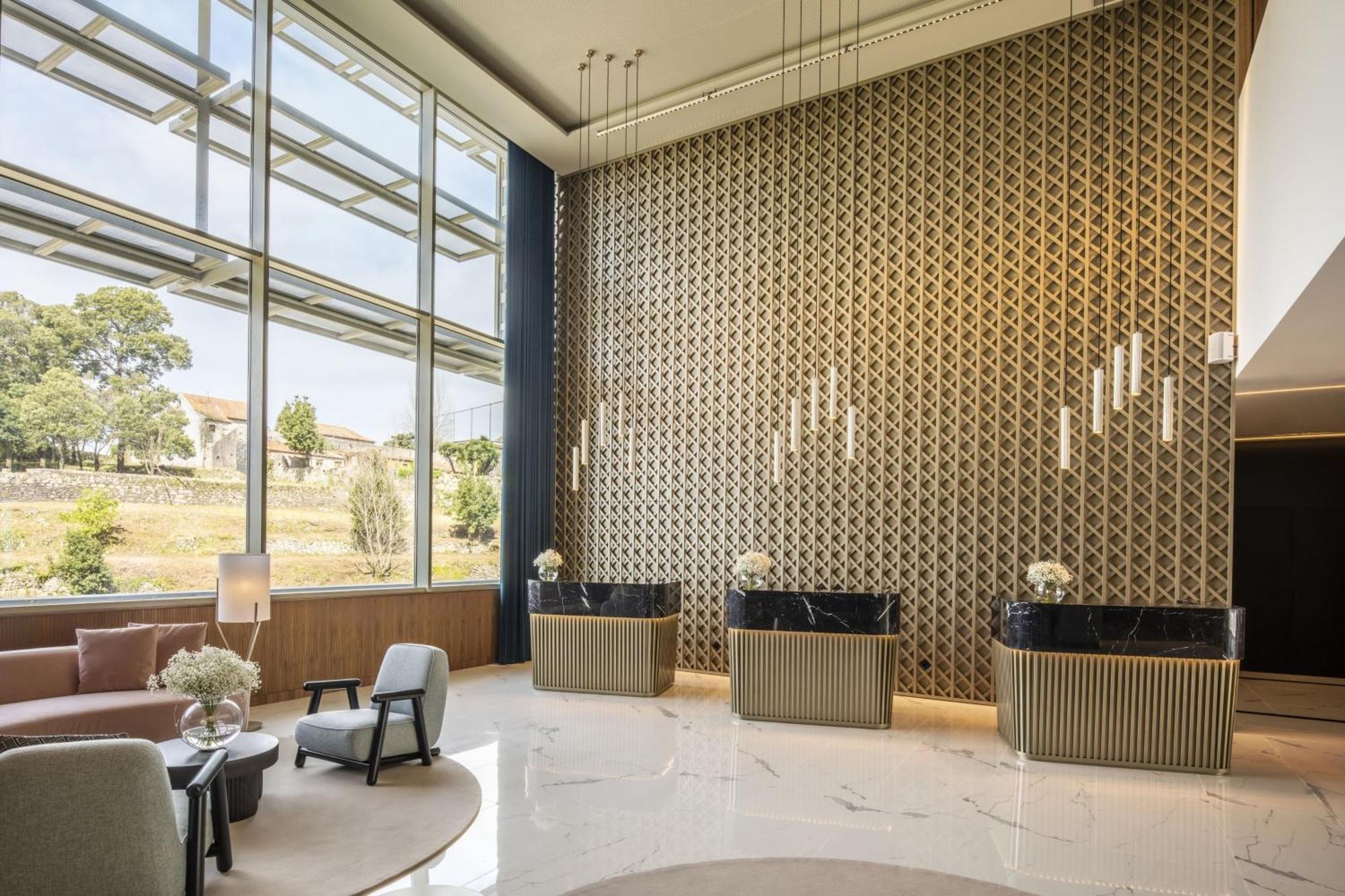 Renaissance Porto Lapa Hotel Exterior foto The lobby of the hotel